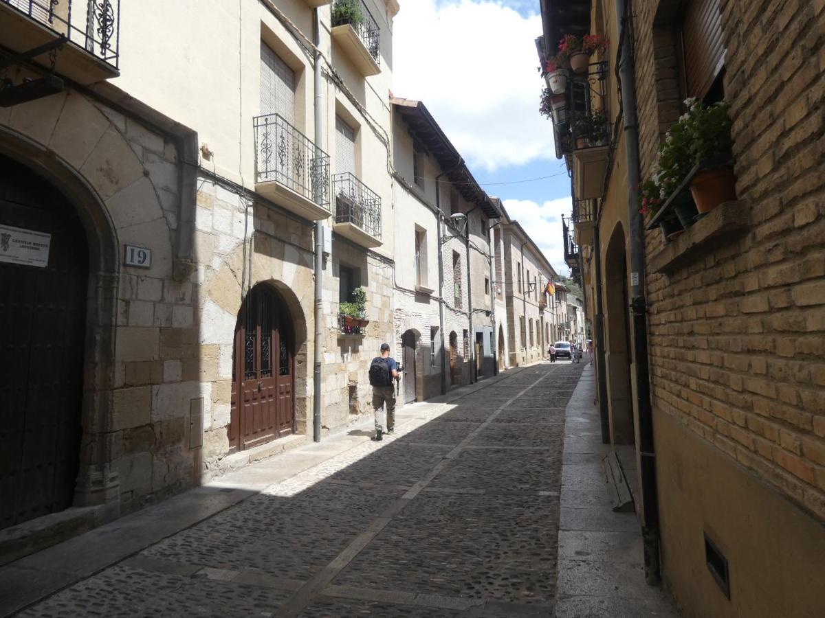 Apartamento Medieval En El Camino De Santiago Appartement Estella Buitenkant foto